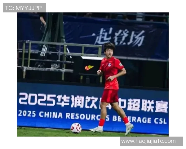 长得吓人的足球明星女孩如何在赛场上逆袭成女神的励志故事